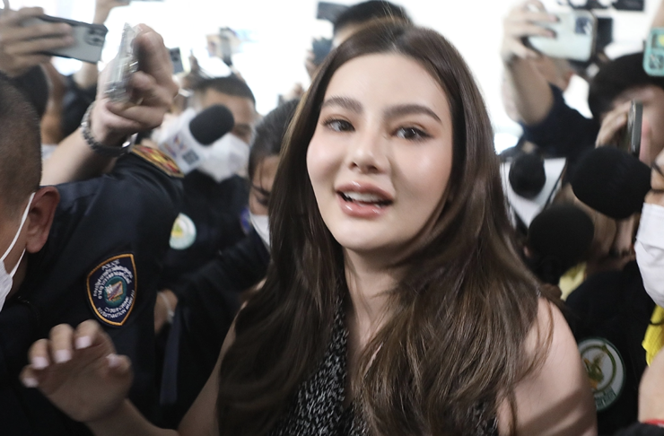 บริษัทแบรนด์เนม ฟ้อง ดิว อริสรา ข้อหาฉ้อโกง ลวงขายสร้อย Bvlgari